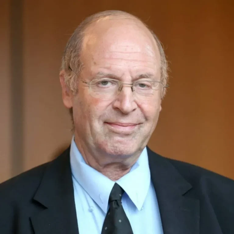 680058ab7b022ed2774c4fca Gideon Greif Sq 768x768